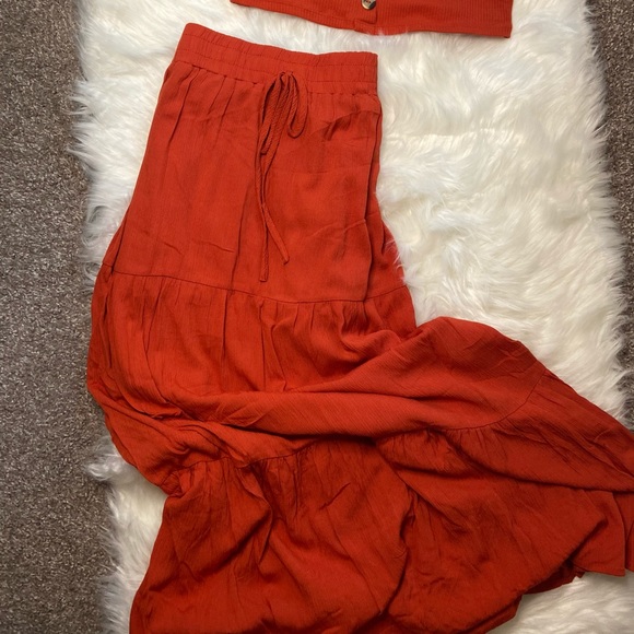 Boutique 2 Piece Set - Picture 6 of 6